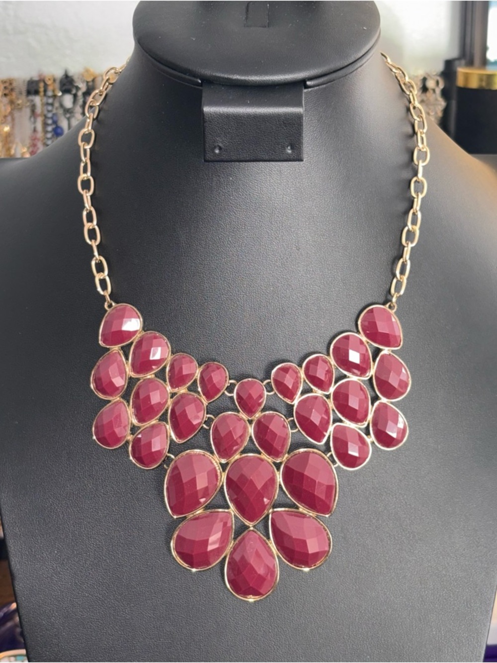 Designer-Style Gold Chain Statement Necklace with Burgundy Gem Drops